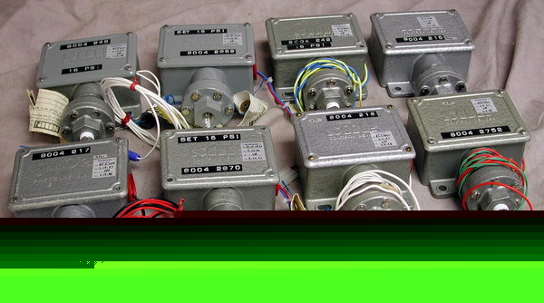 8 pcs sor pressure switch 2-25PSI