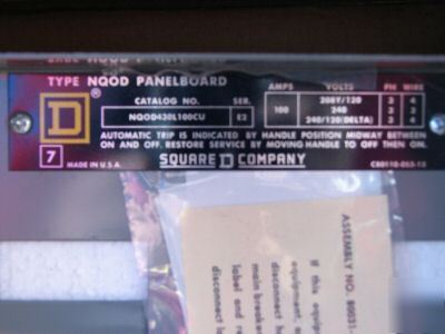 Square d panelboard nqod 240/120 30 circuit 104EE