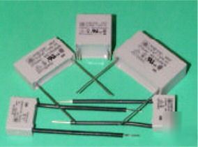 Iskra capacitors rfi KNB1530 0.33UF 10% 275V 25 BAG200