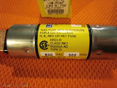 New buss lps-rk-70SP fuse LPSRK70SP low peak 70 