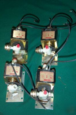 Procon flow control pump valve lot of 4 used