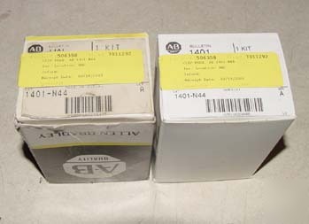 New 2SETS allen bradley 1401-N44 fuse clip in box