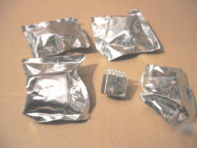 New 4X relay 24VDC, two change over contacts, tested