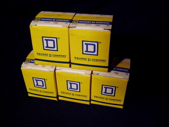 New *5* square d 9001 ku-5 series f protective cap