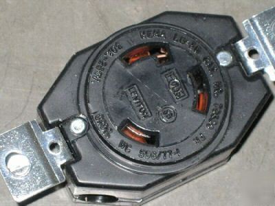 Leviton 70630 nema L6-30R twistlock receptacle 30A 250V