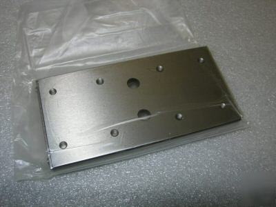 New in box iko bwu 60 120 precision linear slide unit
