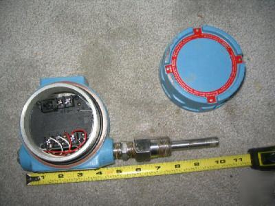 Wilkerson thermocouple & rtd input 2-wire transmitter