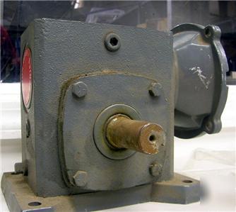 Boston gear 300 series flanged reductor ratiomotor nos