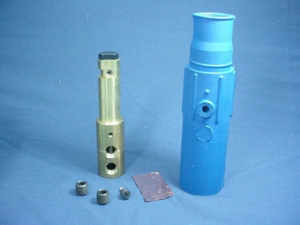 Leviton blue 17 series cam plug 690A 600V 17D22-b