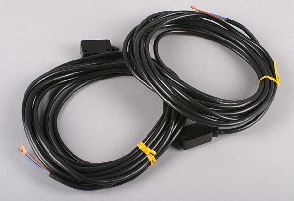 2 martonair sensors qm/31/5 240V 2A, IP66 50W 50VA