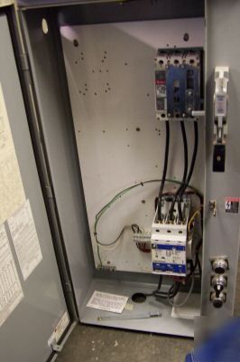 Cutler hammer W200M3CFC size 3 motor controller