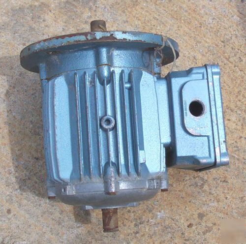Electric motor 480 volt approx 1 hp approx 3/4