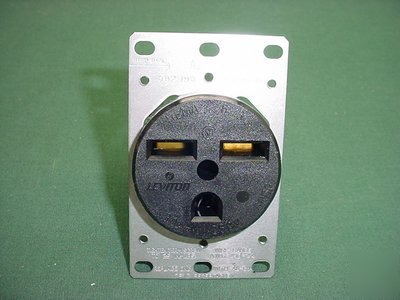 Leviton 6-30 straight receptacle 30A 250V 5372-8K
