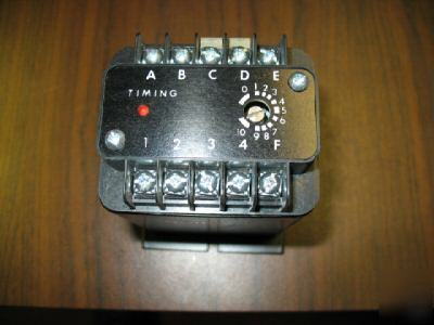 Issc kanson 1013-1-g-2-b solid state timing relay -nos 