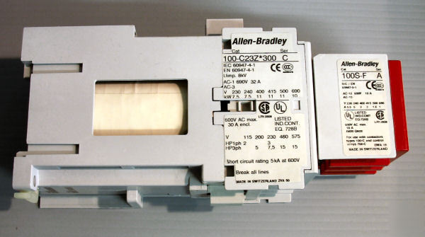 New allen bradley 100S-C23DJ304C contactor 