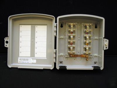 Joslyn bourns outside plant telephone box 7070-06-cfo