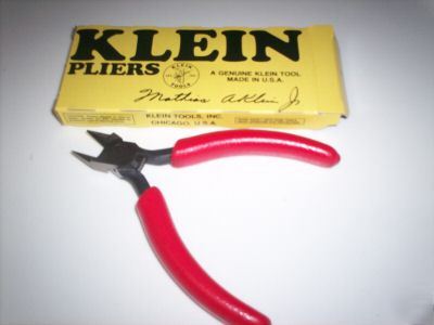 Klein copper wire cutters for the telecom industry