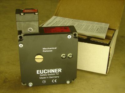 Euchner safety switch TZ2LE024M 