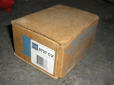 New bodine electric small gear motor 115V 1/800HP 737 * *