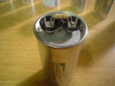 New 1 magnetek 480V 16.5UF a/c motor run capacitor 