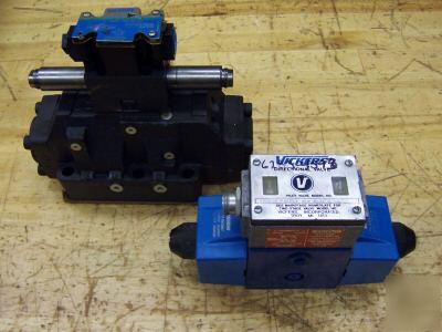 New vickers directional valves ~ ~surplus~