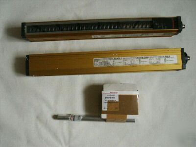 New honeywell ff-SYB14 safety light curtain 2 lot 