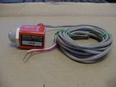 New micro switch LS10 honeywell micro switch LS10 >