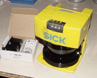 Sick optics proximity safety laser sanner PLS101-112