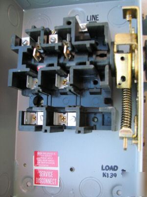 Ge safety switch TG3221 30 amp 240 volt 1PH 125EE