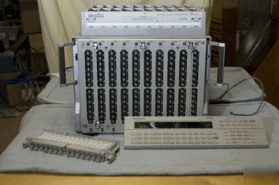 Hp 3525 relay multiplexor test unit