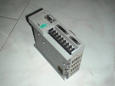 Yaskawa servopack sgdl-A5BS 50WATT drive