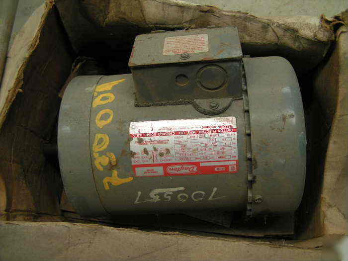 Dayton 1/2 hp 208V 220V/440V electric motor 2N916M
