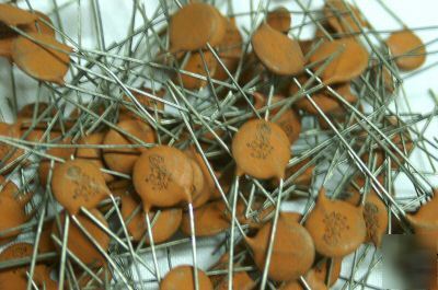 100 - .047UF/25V ceramic disc capacitor - radial (A4)