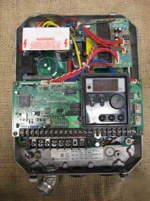 1333-aab allen-bradley 1HP adjust frequency ac drive
