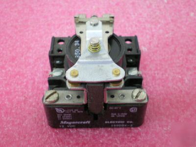 5XMAGNECRAFT 12VDC power-relay magnetic blowout 199DBX-