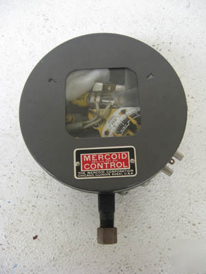 New mercoid pressure switch DA21-3 