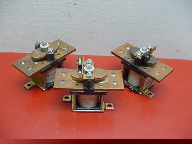 3 contact industries 300 amp 48 vdc contactors