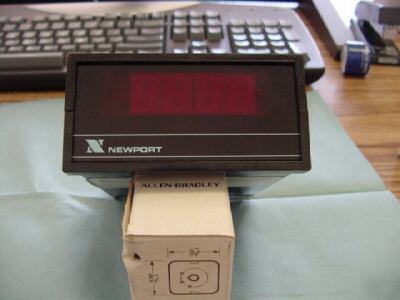 New port 6152A 5-digit remote display w/bnc input 1/8 <