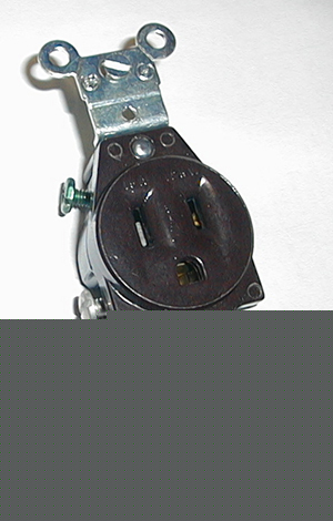 Leviton 5015 narrow body single receptacle 15A 125V lot
