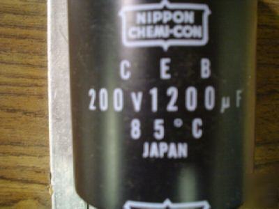 New 2PCS ucc 200V 1200UF computer grade capacitors 