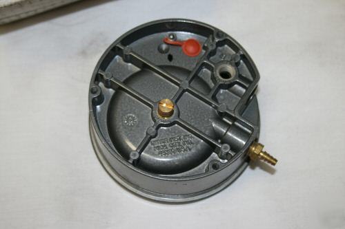New dwyer magnehelic pressure gage .