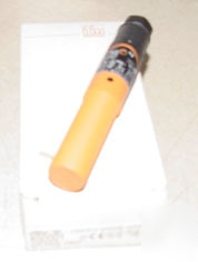 New efector proximity switch KG0001 in box