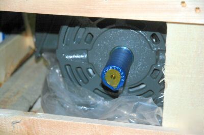 Dayton tri-volt industrial motor 7.5 hp 1745 rpm 3KW50G