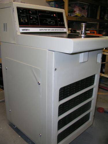 * * * varian 947D helium leak detector * * * vacuum