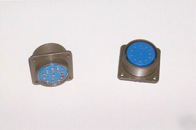 New amphenol ms box mounting receptacle 97-3102A28-18S