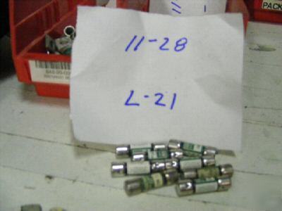  8 bussman / fusetron fnm- 3 2/10