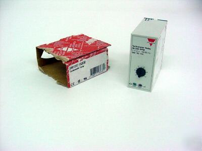 New carlo gavazzi tachometer relay SM155115300 ( )