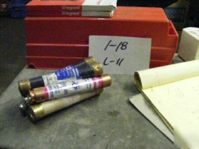 7 bussman mixed lot fuses