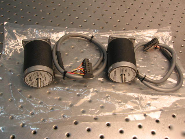 G33488 two american precision M232-04 motors
