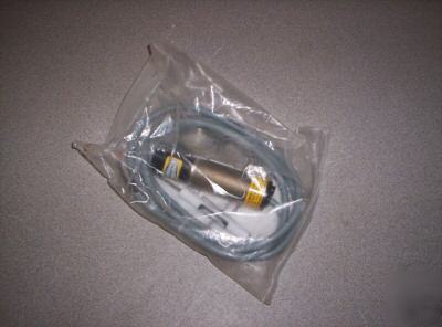 New hubbell 2310 non contact speed switch 